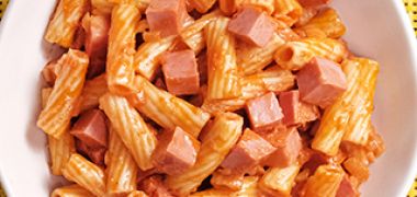 Receita Macarrão com mortadela
