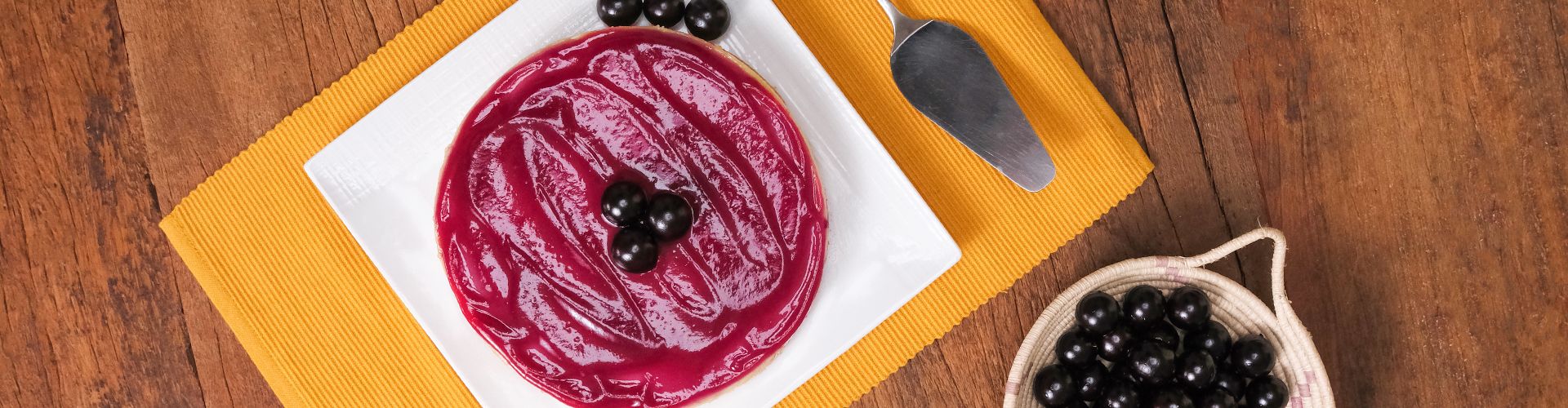 Torta de jabuticaba