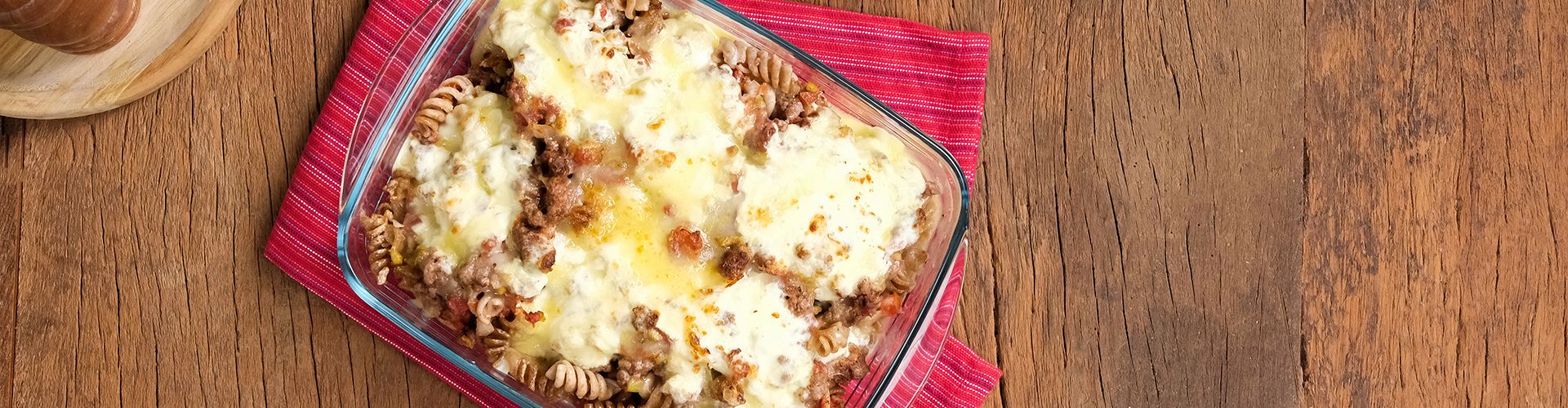 Macarrão Integral com Carne Moída gratinado