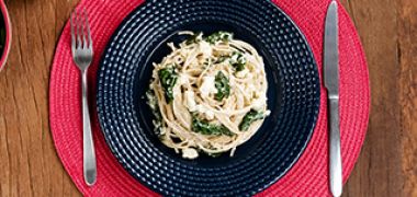 Receita Macarrão com ricota e espinafre