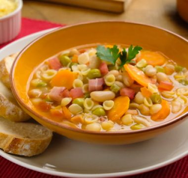 Receita Minestrone com Concha