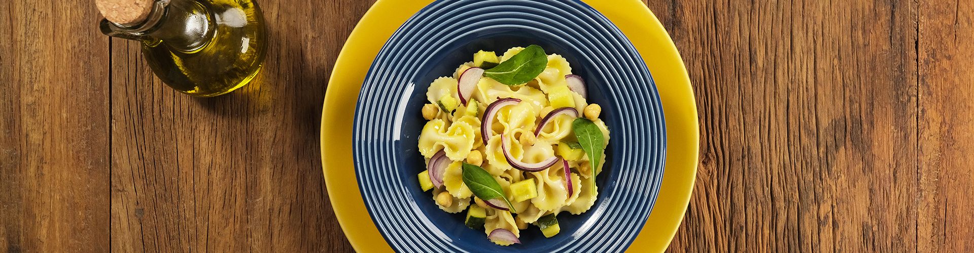 Salada de Macarrão com Molho de Mostarda