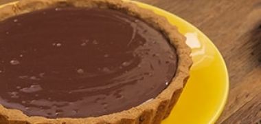 Receita Torta de Ganache com Biscoito