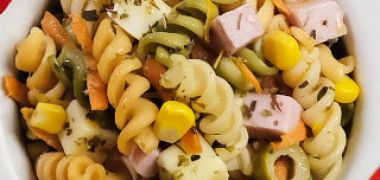 Receita Macarrão Primavera Divertido