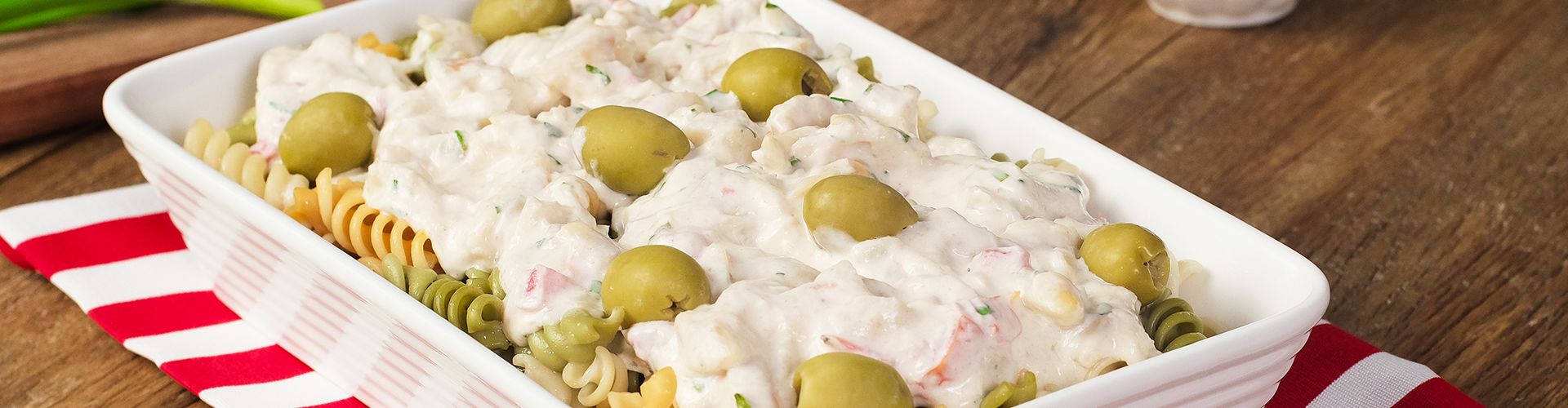 Macarrão ao Molho Branco com Bacalhau