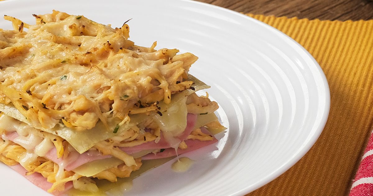 Lasanha de Frango com Presunto, Queijo e Requeijão - Galo