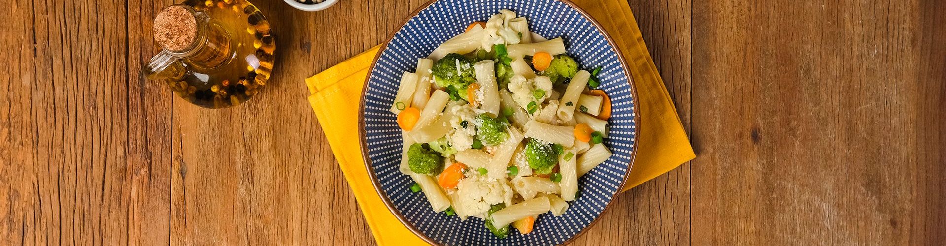 Macarrão com Brócolis, Cenoura e Couve-Flor