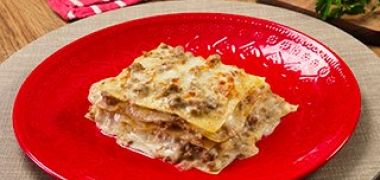 Receita Lasanha de Carne com Molho Branco